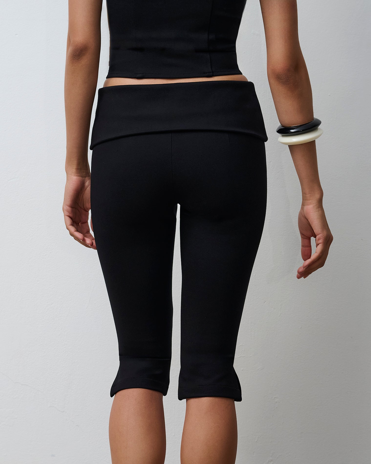 Lex Capri Pants - Black