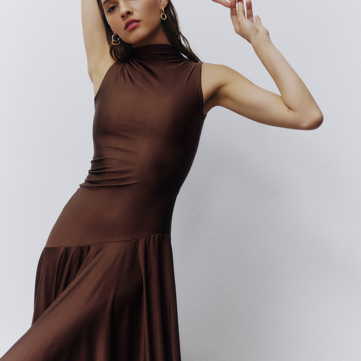 Dylan Dress in Brown Asymmetric Pleated Midi | Selvi Brown / XL Dylan Dress in Brown Asymmetric Pleated Midi | Selvi Brown / XL